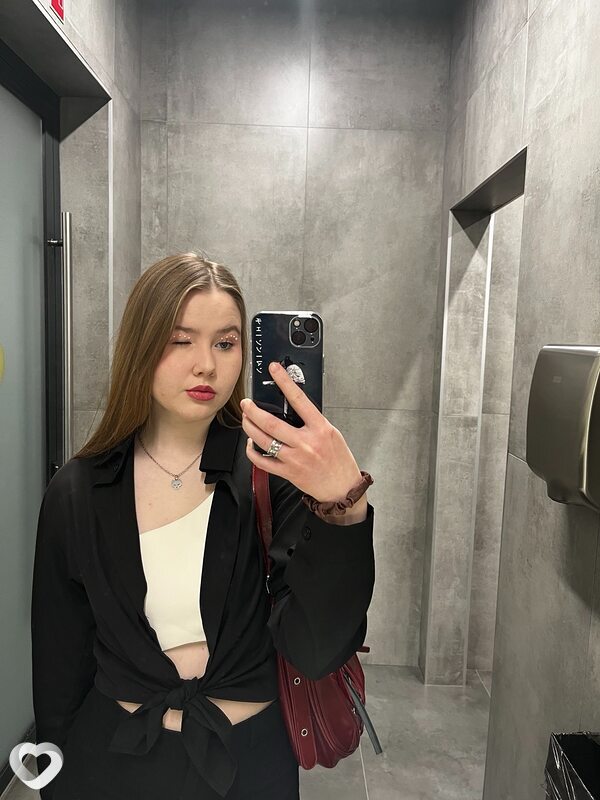 Ева, 20, Тюмени — анкета №4094699
