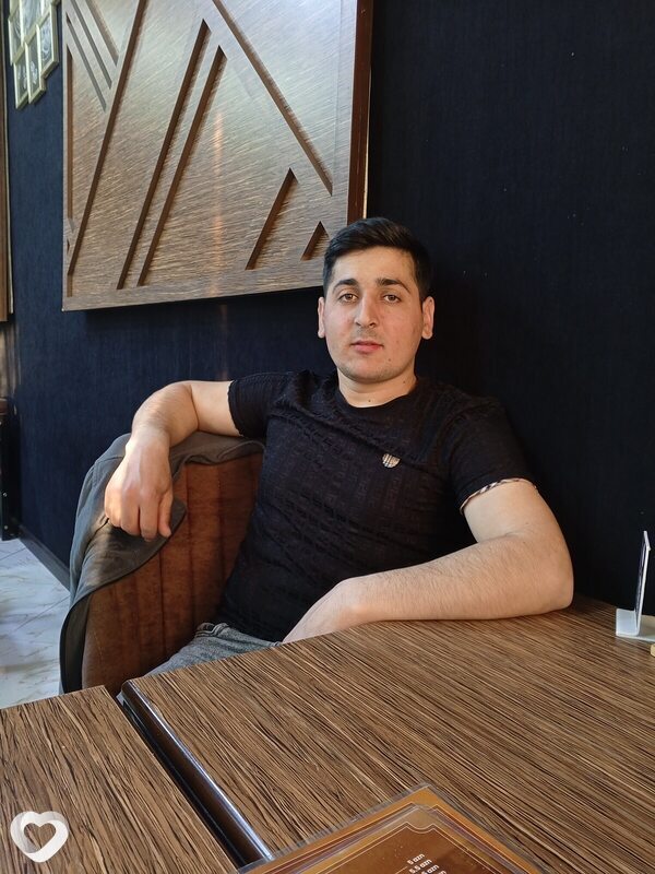 Alik, 24, Москве — анкета №4095160