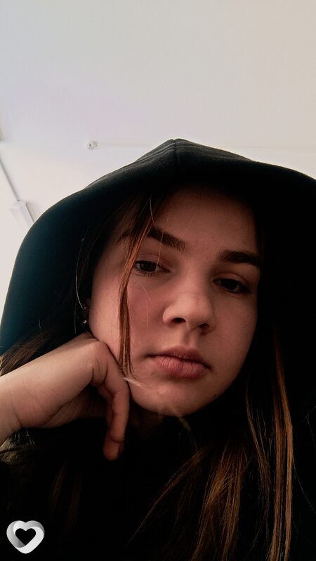 Анна, 19, Минске — анкета №4095680