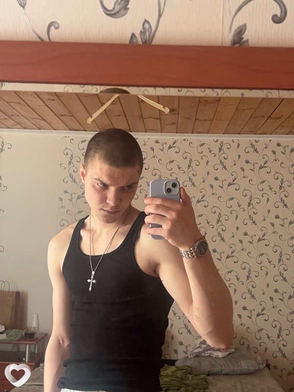 Дмитрий, 19, Звенигороде — анкета №4095809