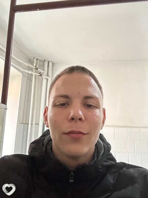 Данил, 19, Новокузнецке — анкета №4095586