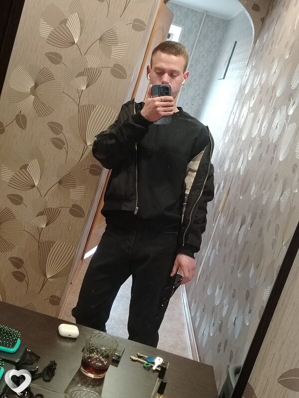 Александр, 26, Энгельсе — анкета №4095587