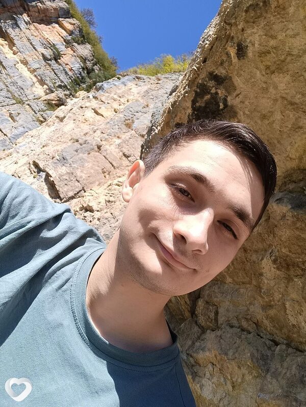 Александр, 24, Ярославле — анкета №4095643