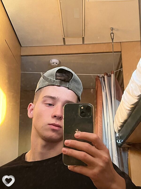 Макс, 21, Вологде — анкета №4096134