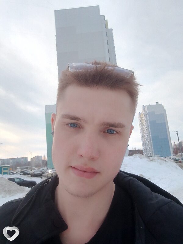 Илья, 19, Кирове — анкета №4096260