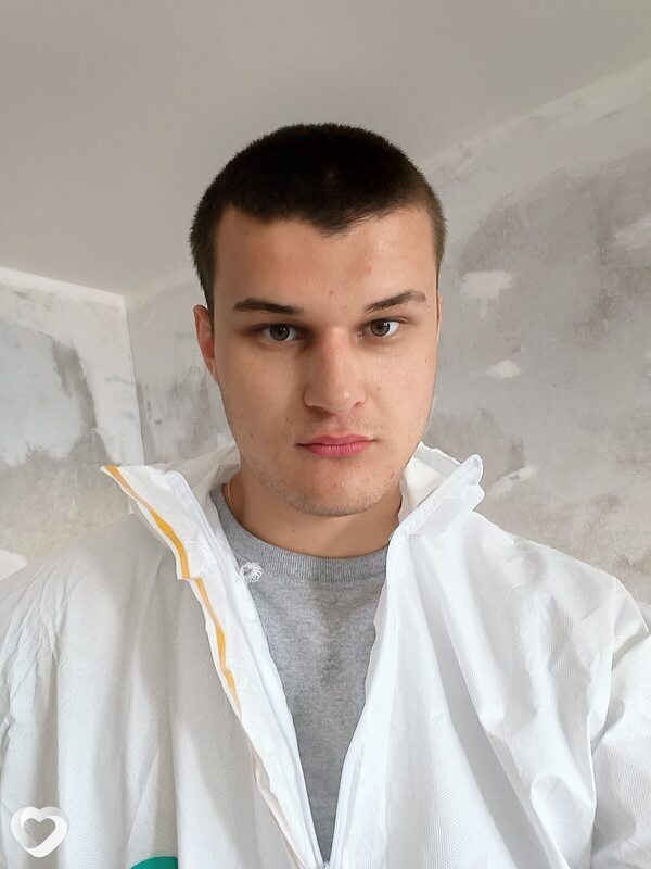 Артем, 23, Москве — анкета №4096275
