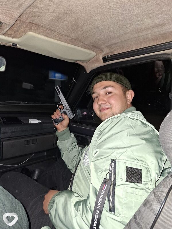Иван, 21, Мелитополе — анкета №4096523