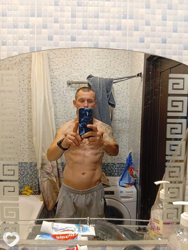 Юрий, 38, Калининграде — анкета №4097420