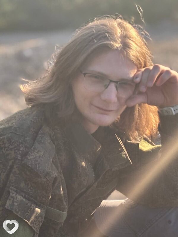 Александр, 19, Архангельске — анкета №4097767