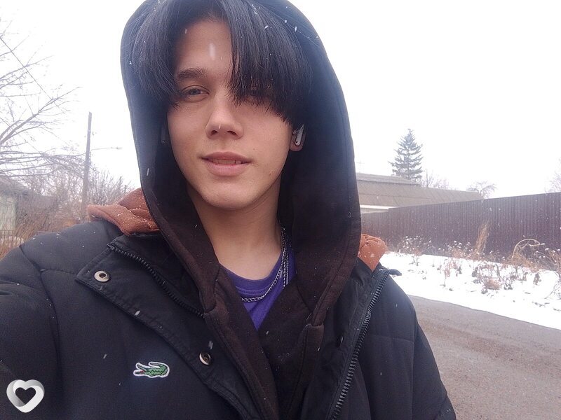 Алекс, 20, Красноярске — анкета №4098176