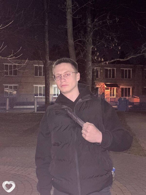 Алексадр, 18, Бобруйске — анкета №4098183