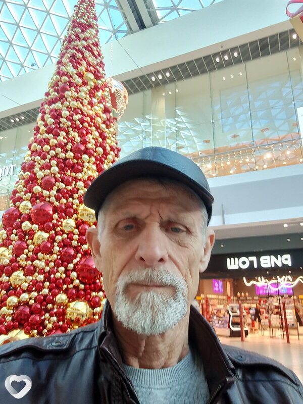 Юрий, 41, Сочи — анкета №4099132
