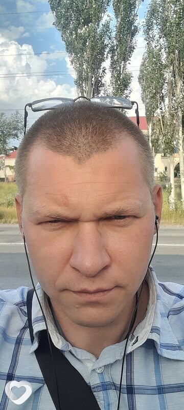 Максим, 38, Бердянске — анкета №4098783