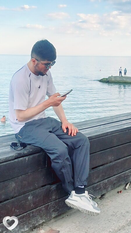 Дима, 24, Ялте — анкета №4098792