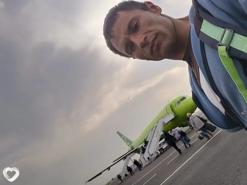 Максим, 31, Горно-Алтайске — анкета №4098887