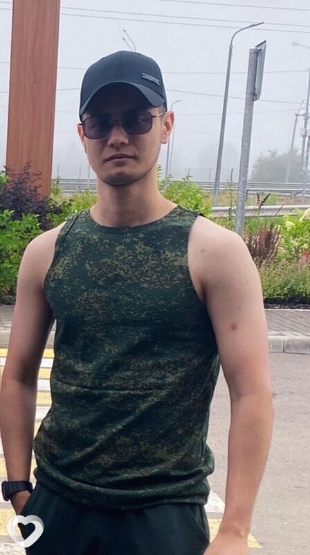 Макс, 22, Москве — анкета №4099052