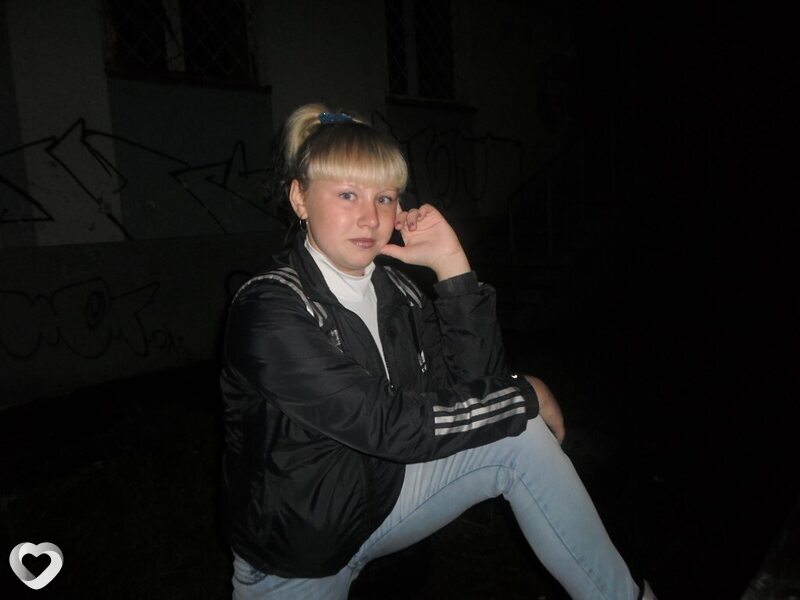 Анюточка, 31, Туле — анкета №4100391