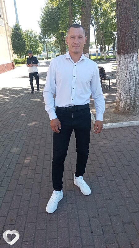 Павел, 28, Жодине — анкета №4100116
