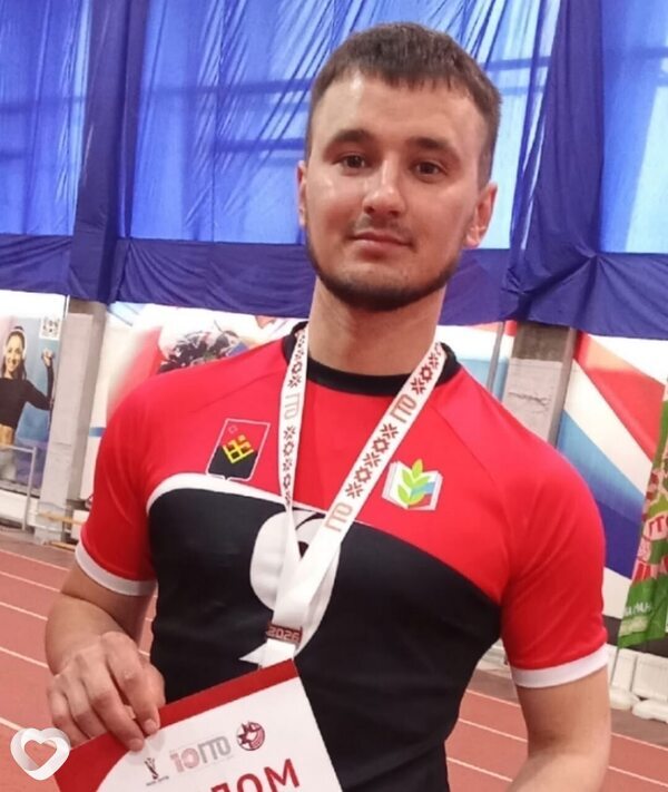Вадим, 21, Ижевске — анкета №4100448