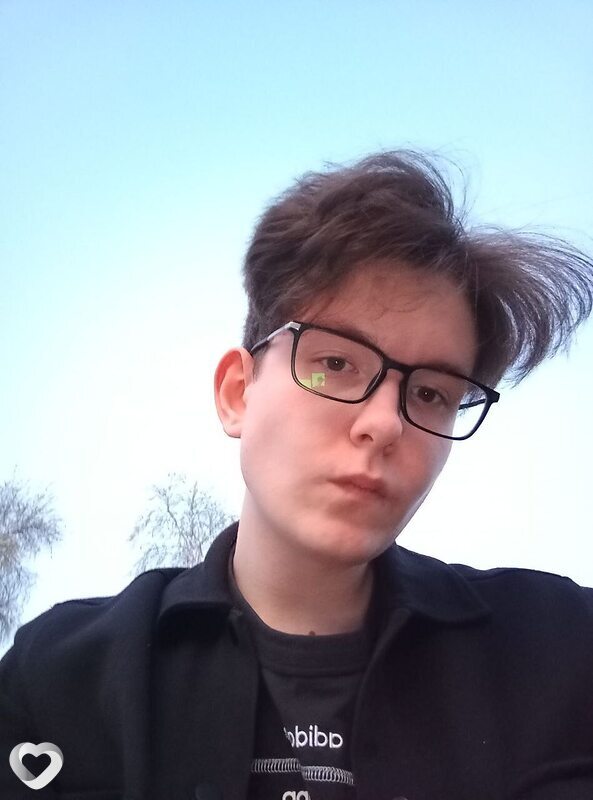 Михаил, Новый Уренгой