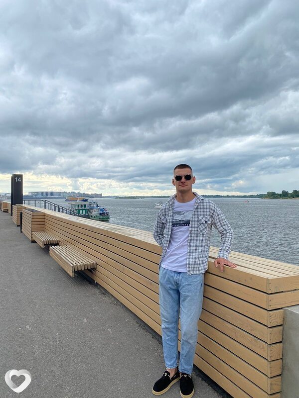 Александр, 27, Москве — анкета №4102335