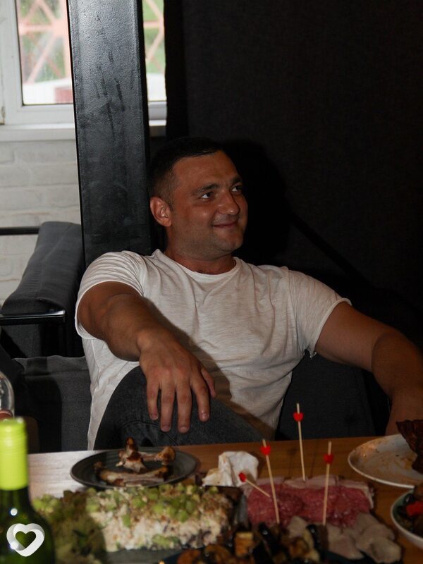 Михаил, 35, Новомосковске — анкета №4103685
