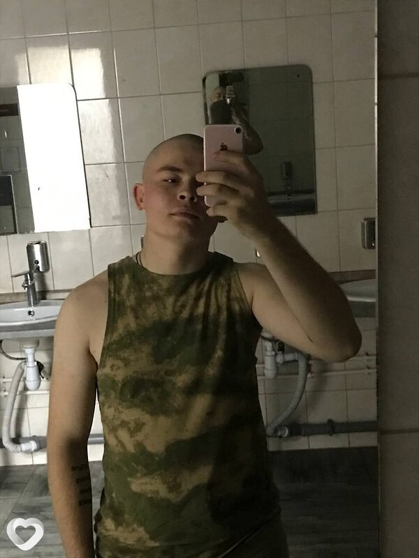 Дима, 21, Самаре — анкета №4103907