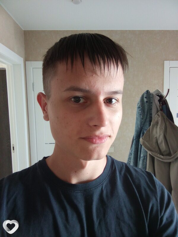 Кирилл, 21, Калининграде — анкета №4104670