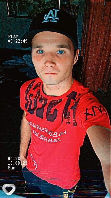 Виталик, 24, Липецке — анкета №4105108