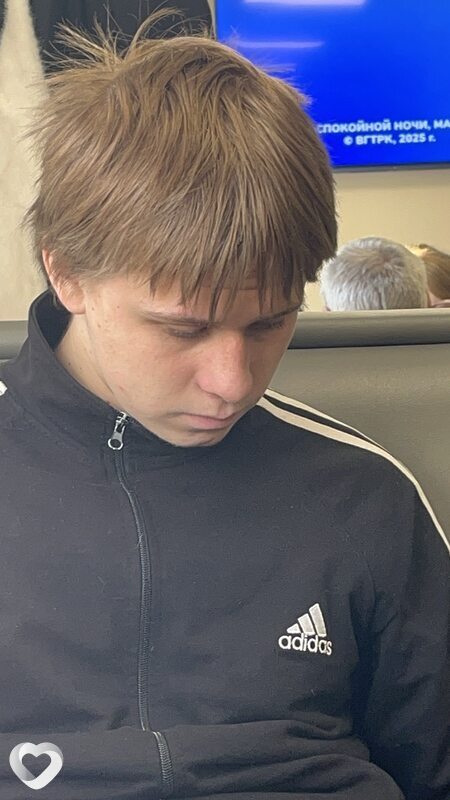 Gleb, 18, Южно-Сахалинске — анкета №4105586