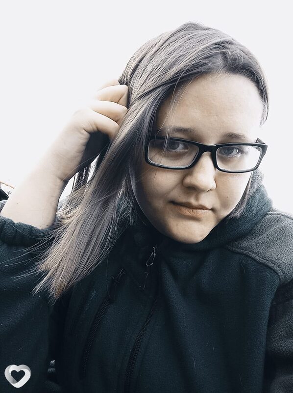 Алена, 29, Кунгуре — анкета №4106519