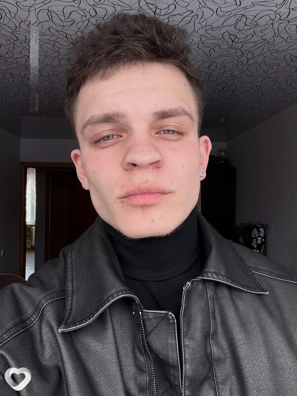 Артем, 25, Братске — анкета №4106868