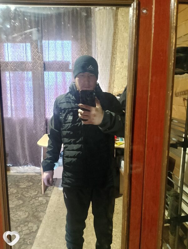 Илья, 21, Абакане — анкета №4106952