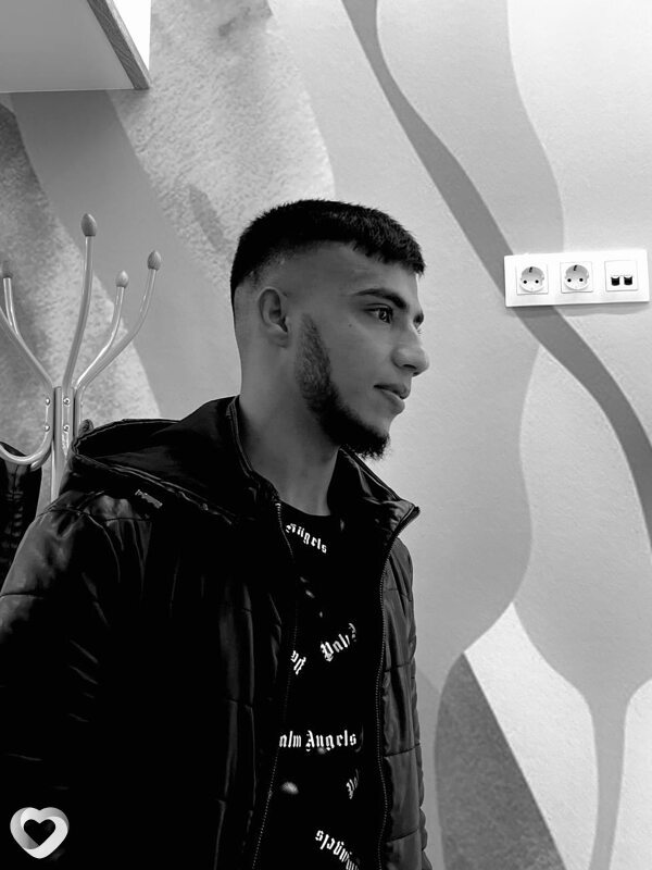 Игор, 23, Челябинске — анкета №4107662