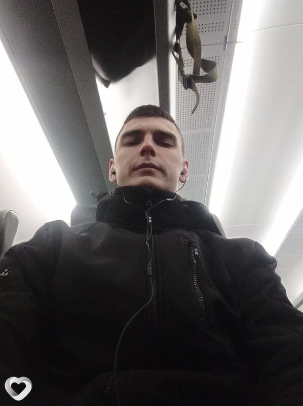 Александр, 21, Смоленске — анкета №4107966