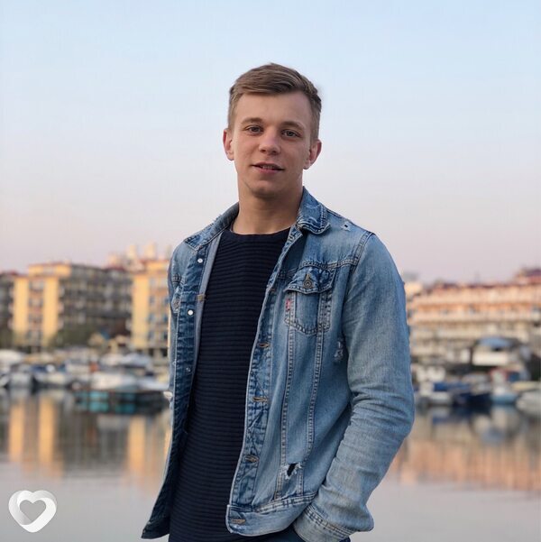 Alex, 31, Севастополе — анкета №4108683