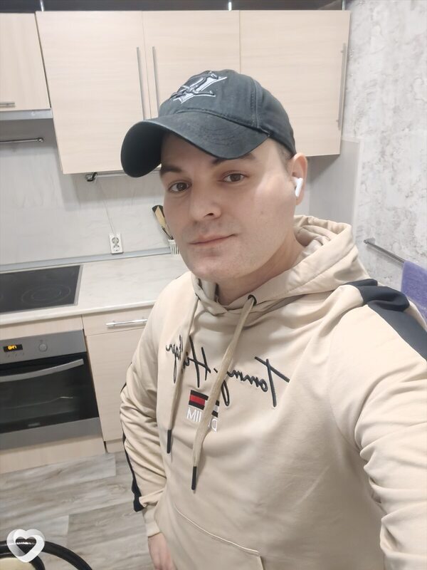 Артём, 40, Омске — анкета №4109341