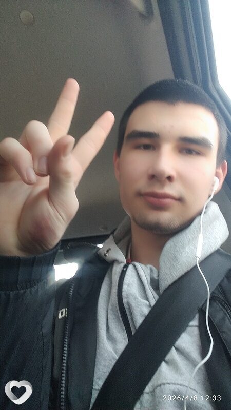 Тимофей, 19, Воткинске — анкета №4109416