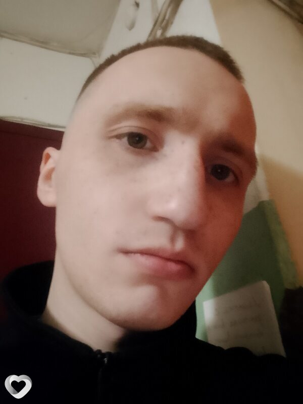 Andrew, 26, Кирове — анкета №4109573