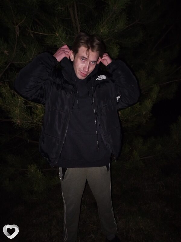 Александр, 22, Туле — анкета №4110187