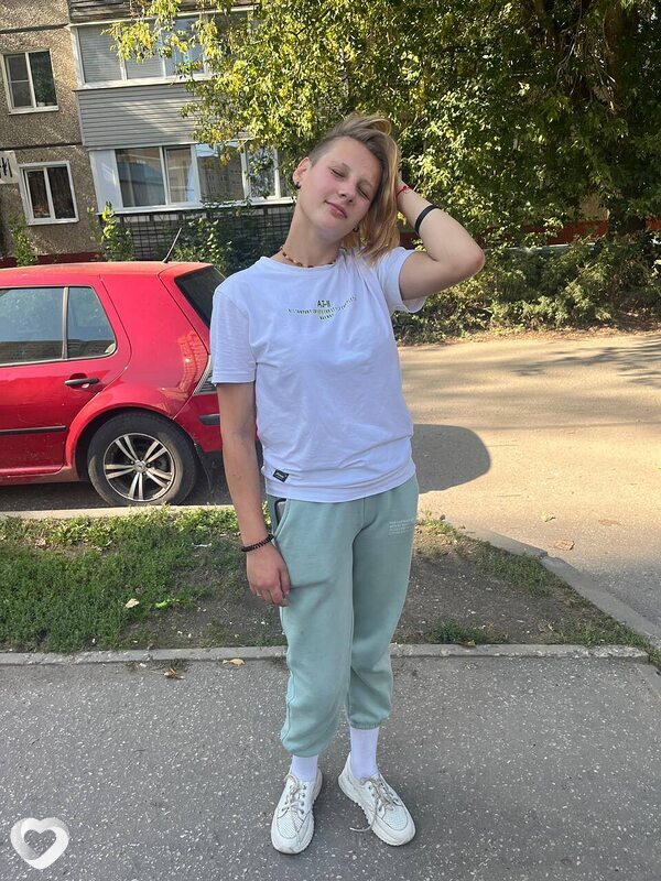 Ангелина, 18, Гуси-Хрустальном — анкета №4110353