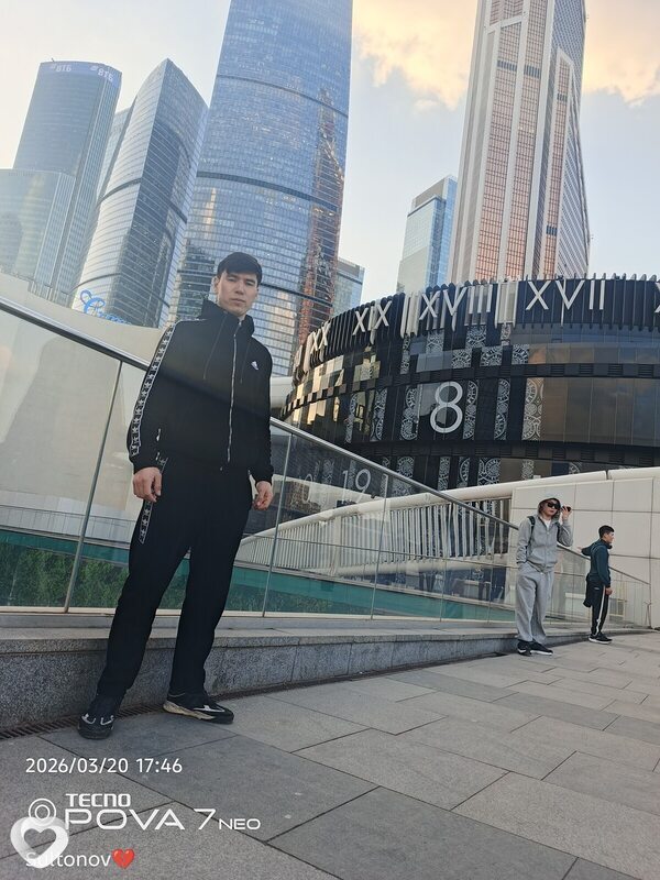 Султонов, 21, Москве — анкета №4110675