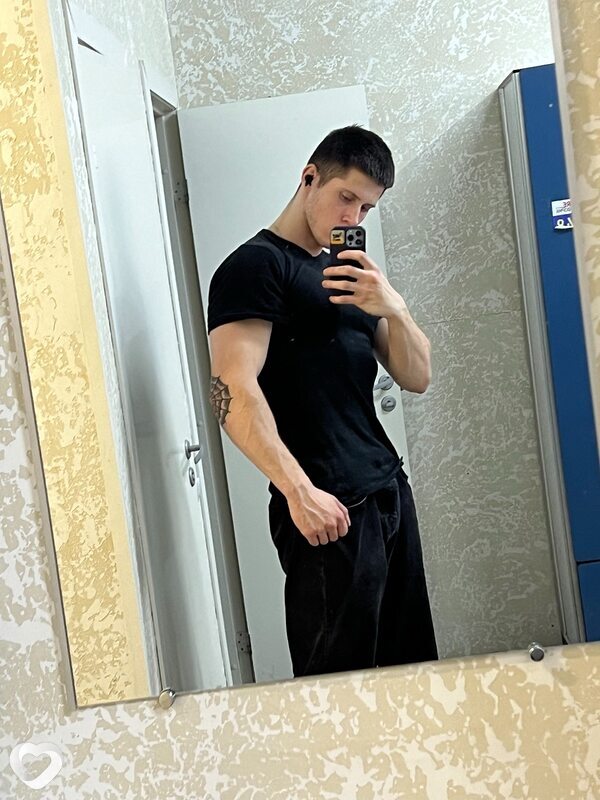 Дмитрий, 21, Иванове — анкета №4111707