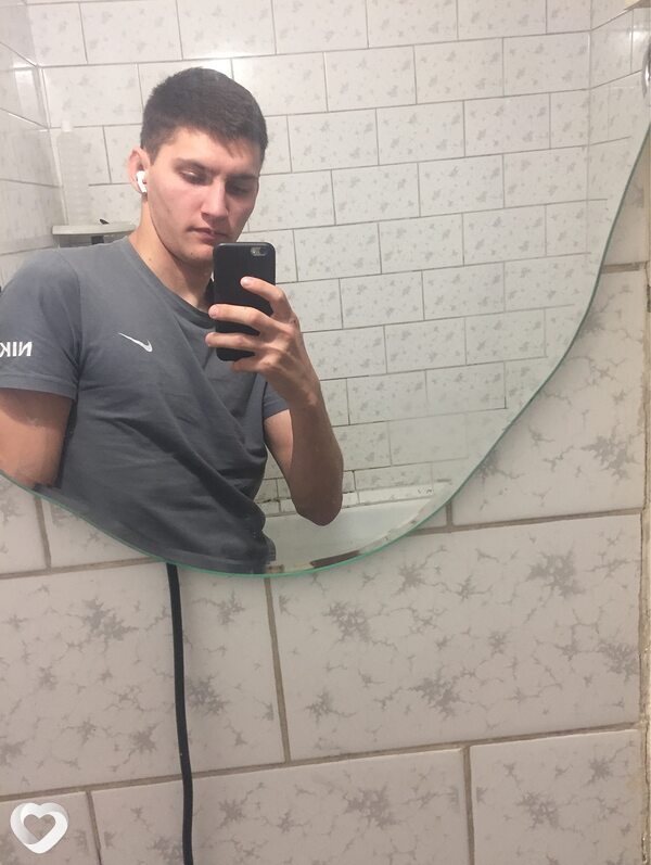 Василий, 22, Новосибирске — анкета №4111277