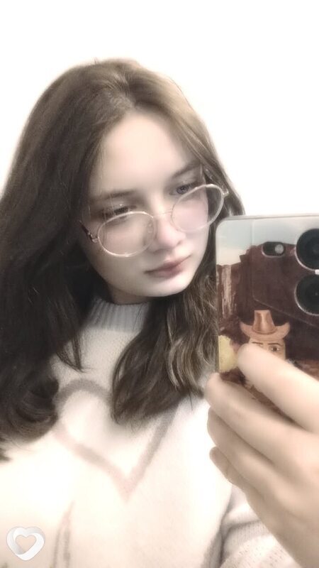 Алёна, 20, Энгельсе — анкета №4111542