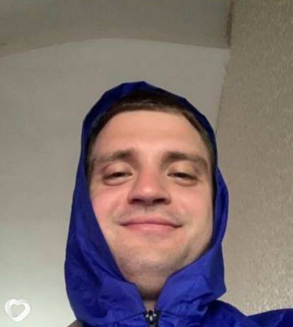 Андрей, 26, Мысках — анкета №4112232