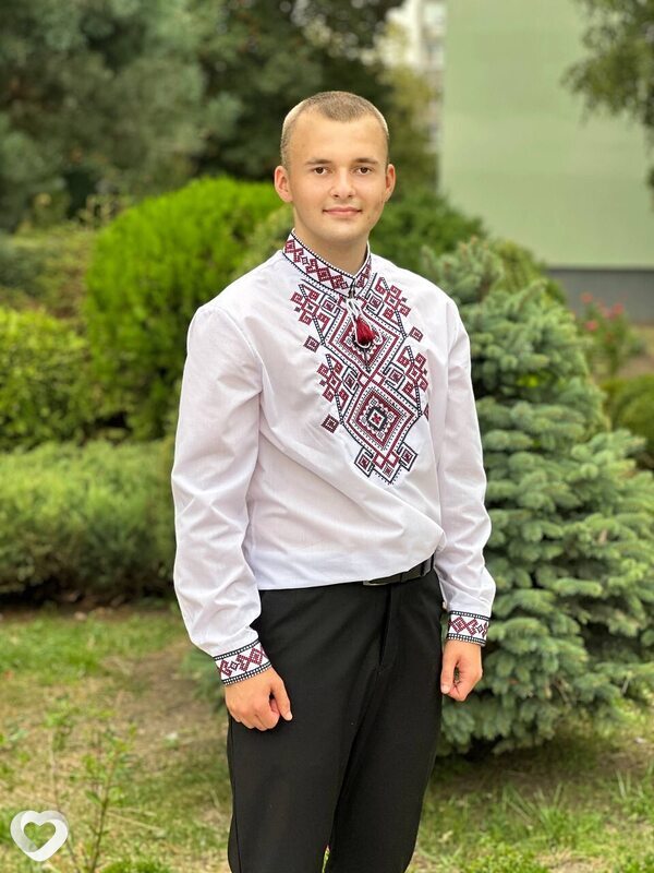 Андрій, 18, Черкассах — анкета №4112314
