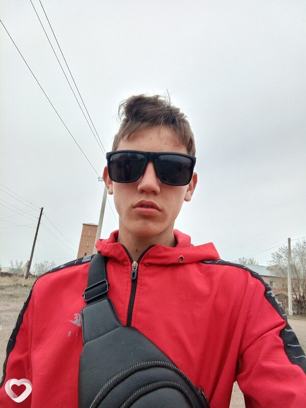 Андрей, 18, Чите — анкета №4113919
