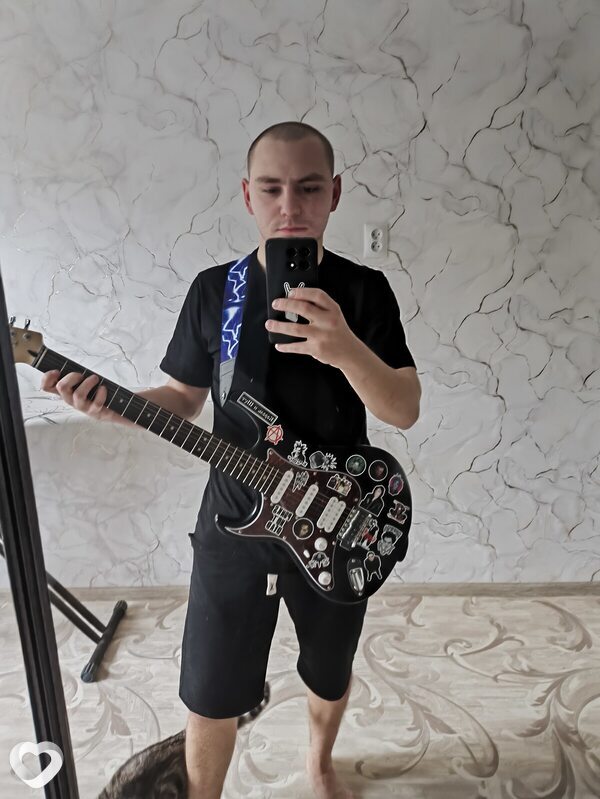 Максим, 26, Луганске — анкета №4114340