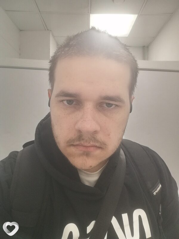 Тарас, 22, Каменске-Шахтинском — анкета №4114885